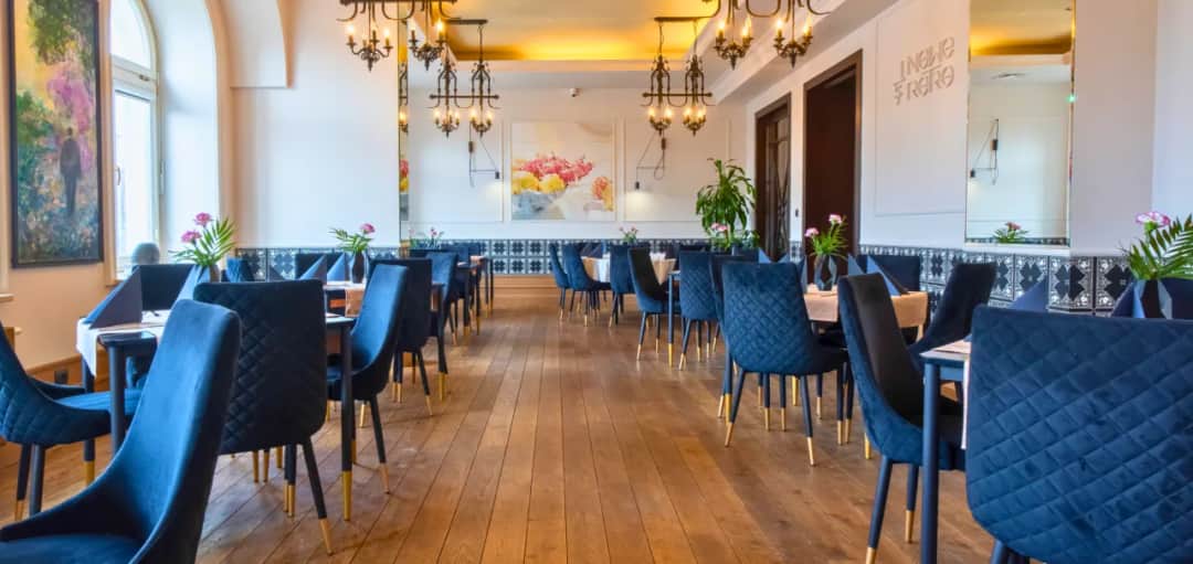 Stare i Nowe Warszawa: Kompletny przewodnik po wyjątkowej kuchni Stare i Nowe Warszawa: Kompletny przewodnik po wyjątkowej kuchni