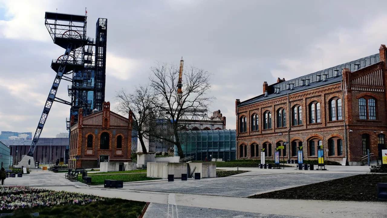 Praca na Śląsku od zaraz - znajdź oferty, które zmienią Twoje życie