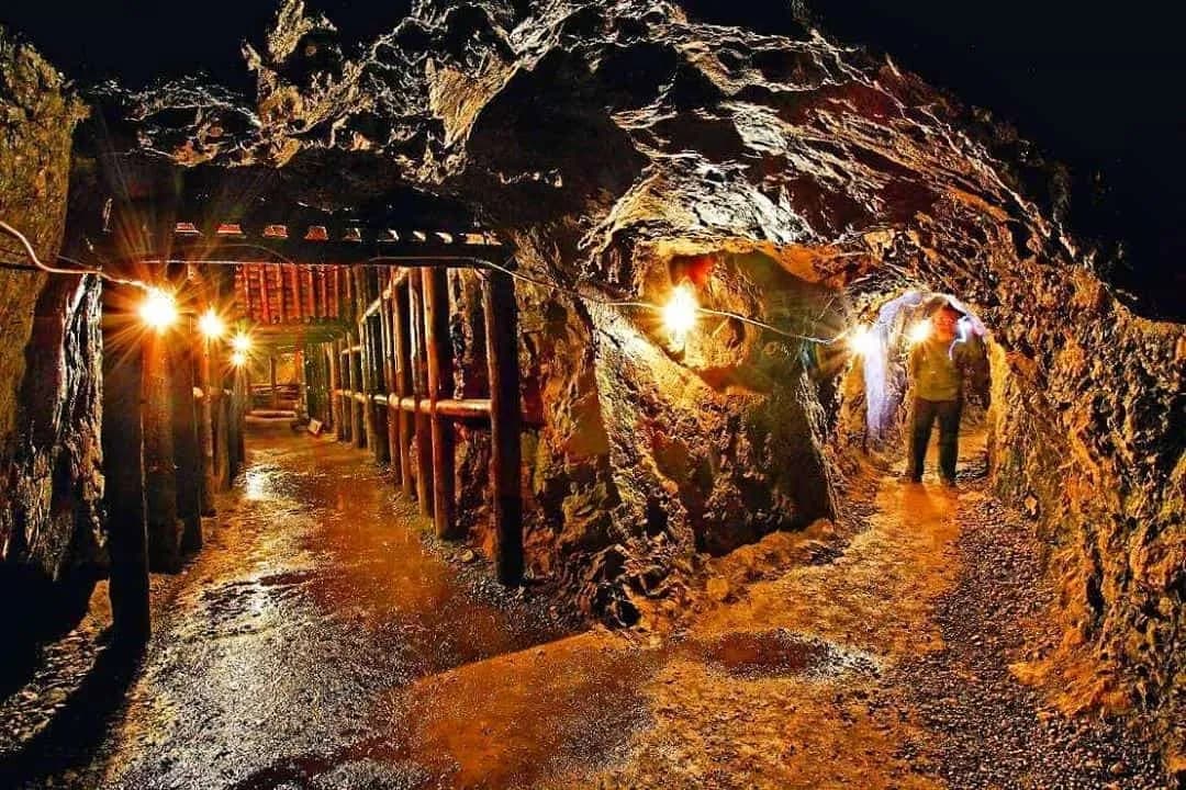 Kopalnie do zwiedzania na Dolnym Śląsku – co warto zobaczyć i jak zaplanować wizytę