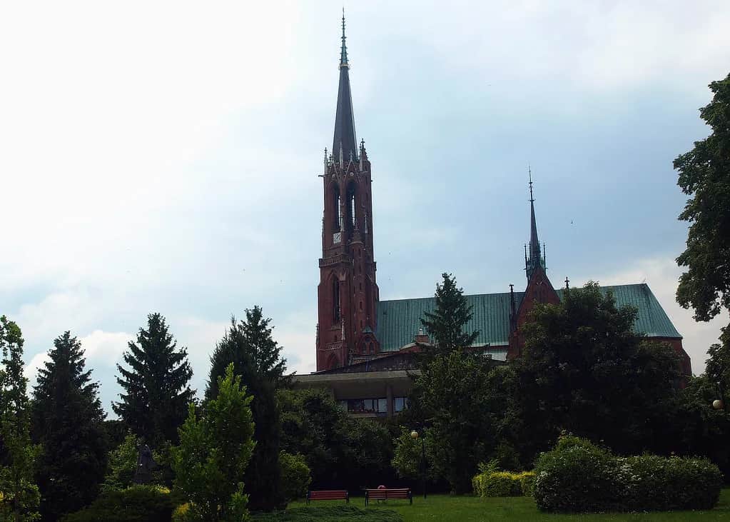 Bielawa Dolny Śląsk – co warto zobaczyć, historia i praktyczne informacje