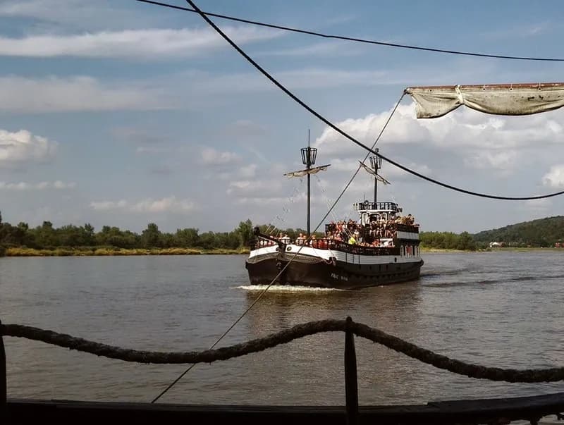 Rejsy statkiem po Wiśle w Kazimierzu Dolnym: wszystko co musisz wiedzieć